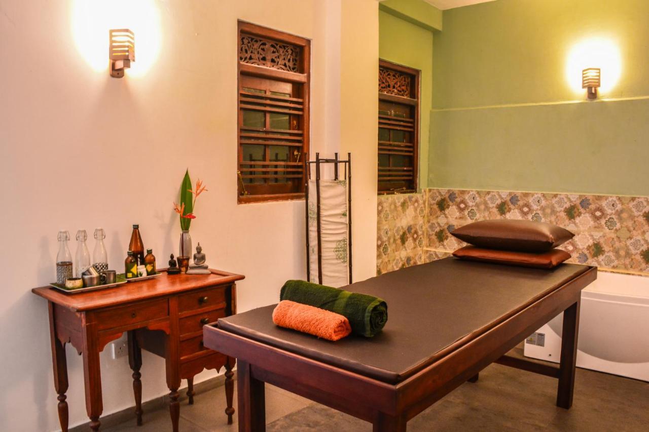 Araliya Gardens Hotel Hikkaduwa Exterior photo