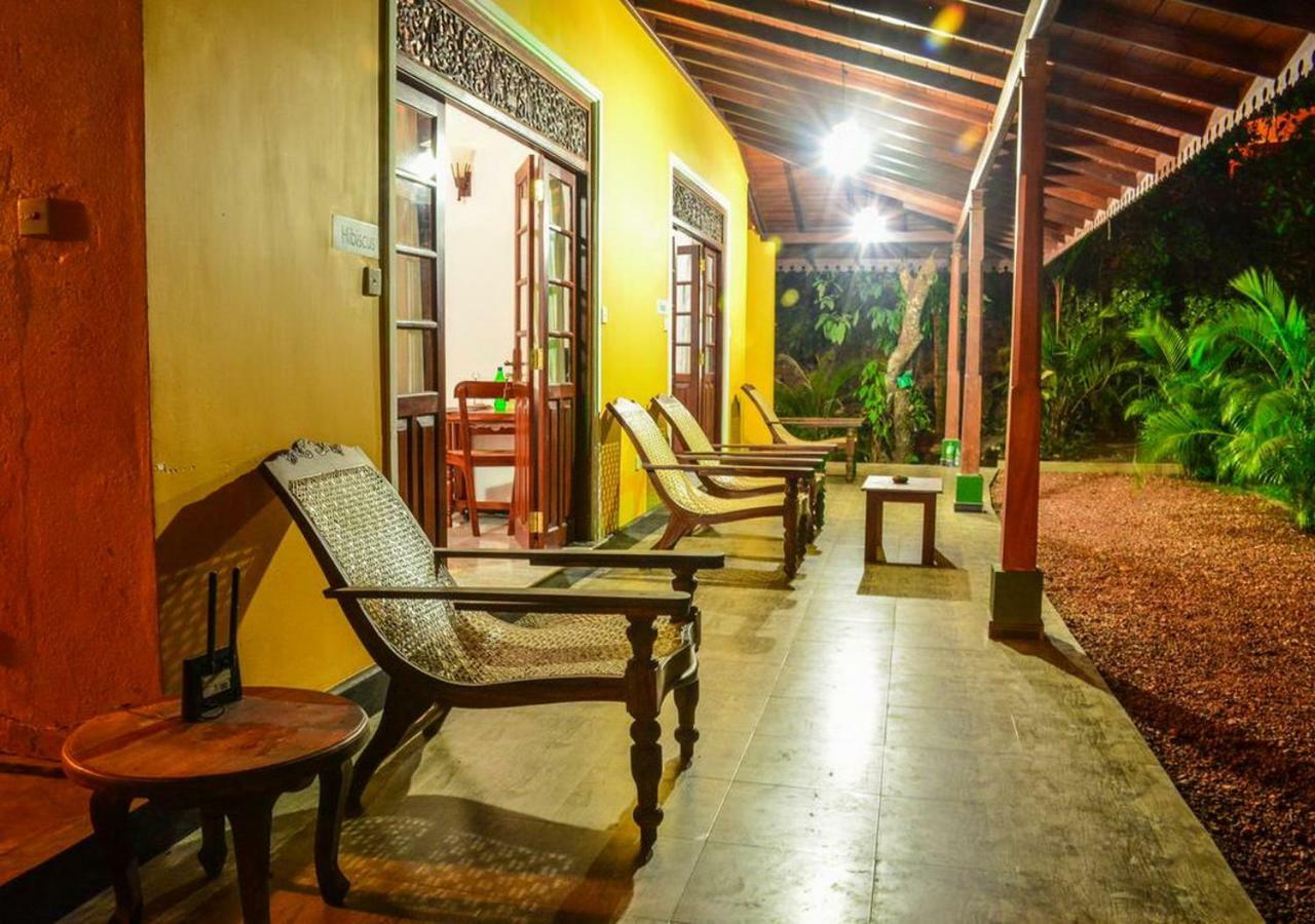 Araliya Gardens Hotel Hikkaduwa Exterior photo