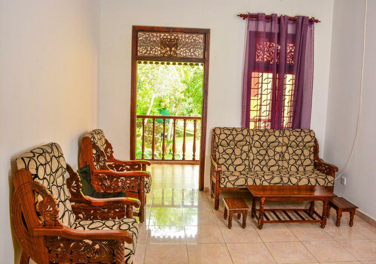 Araliya Gardens Hotel Hikkaduwa Exterior photo